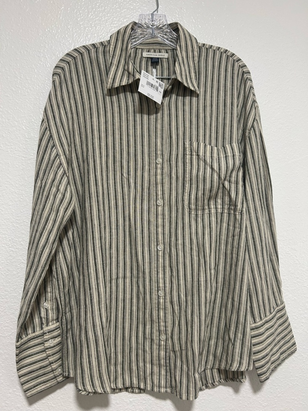 American Eagle Button Down Long Sleeve Tie Back (oversized)